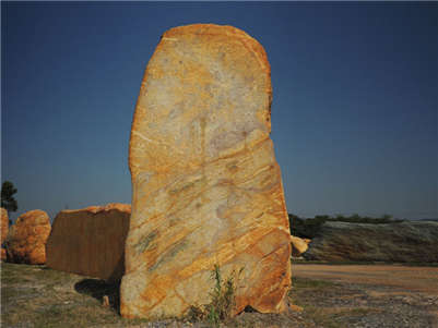 大型黄蜡石--地标黄蜡石、风水黄蜡石L6-015